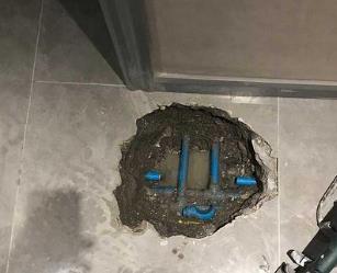 商都阳台漏水维修公司分享下暖气管道漏水的原因有哪些